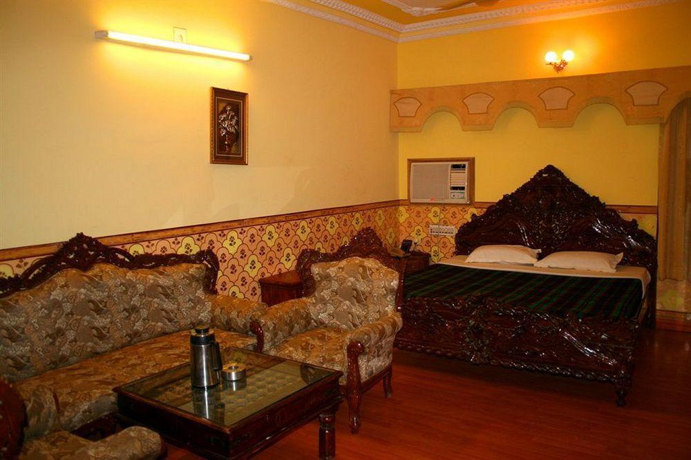 Hotel Sagar Bikaner Zewnętrze zdjęcie